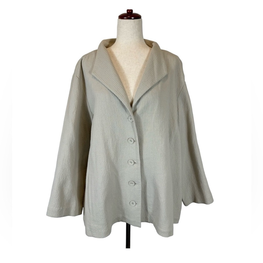 Eileen Fisher -‎ Beige
Textured Cotton Button-Up
Jacket Sz 3X
